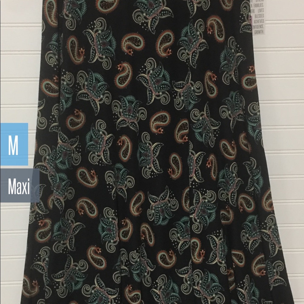 LuLaRoe maxi skirt size medium